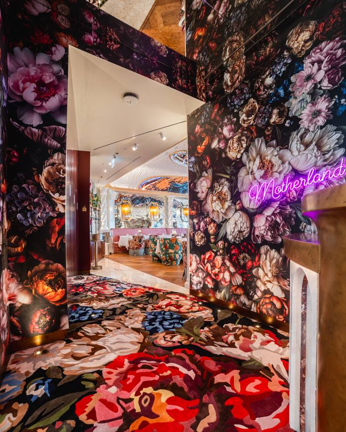 Blume Dubai Mall gallery